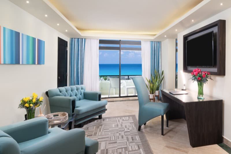 Sian Ka'an Master Room in hotel The Pyramid at Grand Oasis