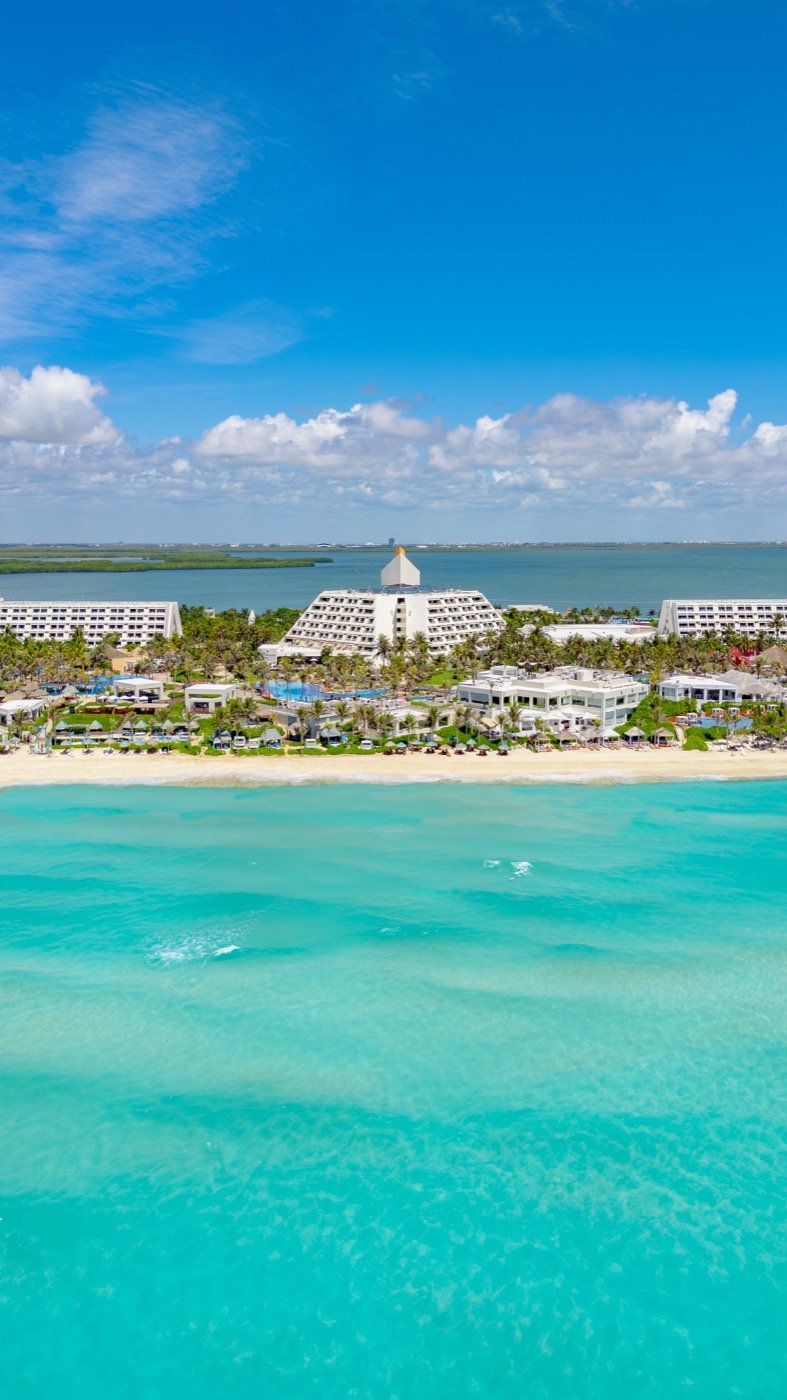 Panoramic View of The Pyramid Hotel at Grand Oasis