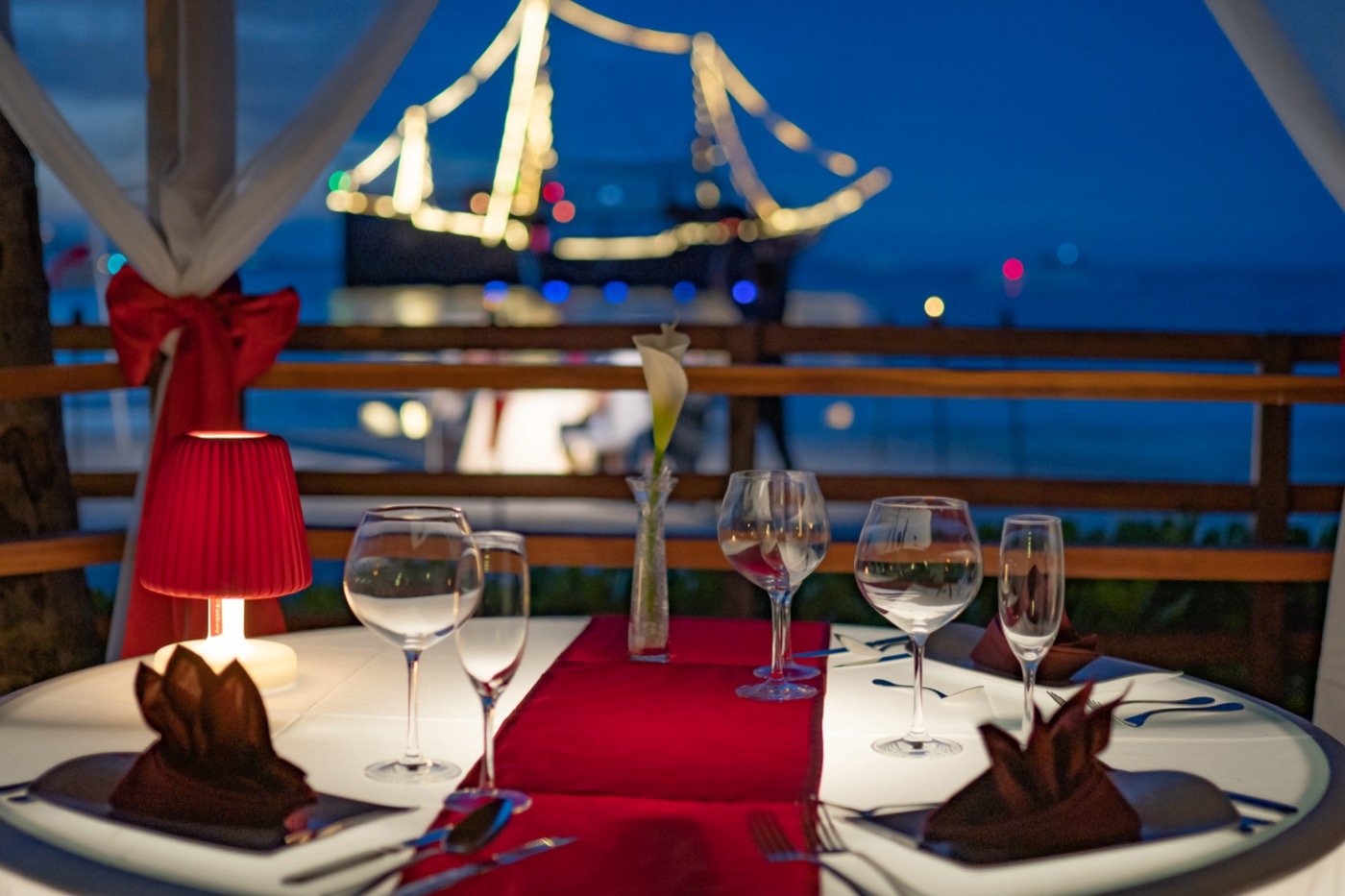 Restaurants & Bars At The Sens Cancun Hotel
